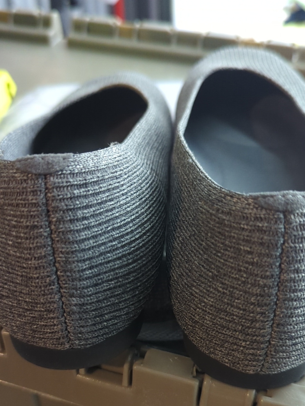 Vivaia Grey Square-Toe V-Cut Flats (Margot 2.0) Size 41.5 - Picture 3 of 7